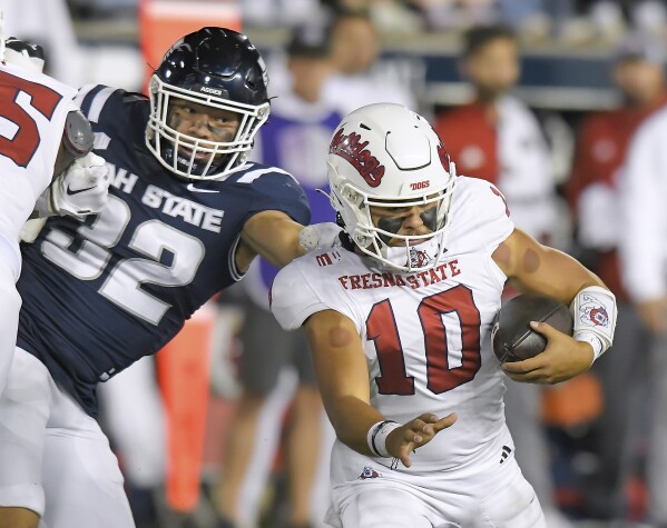Sherrod s third touchdown run lifts Fresno State over Utah State